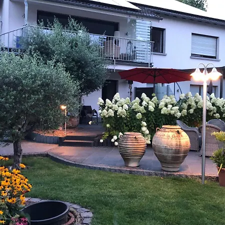 Am Pferdemarkt Apartman Konz